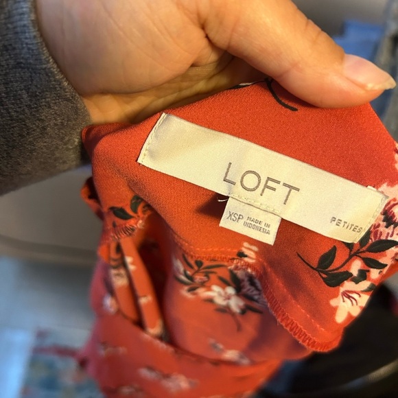 Loft Puff Sleeve Floral Blouse - Picture 3 of 5